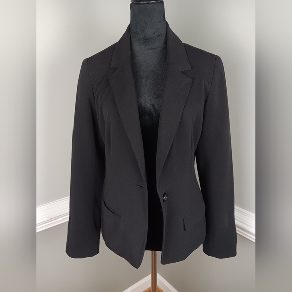 Black blazer - Picture 2 of 7